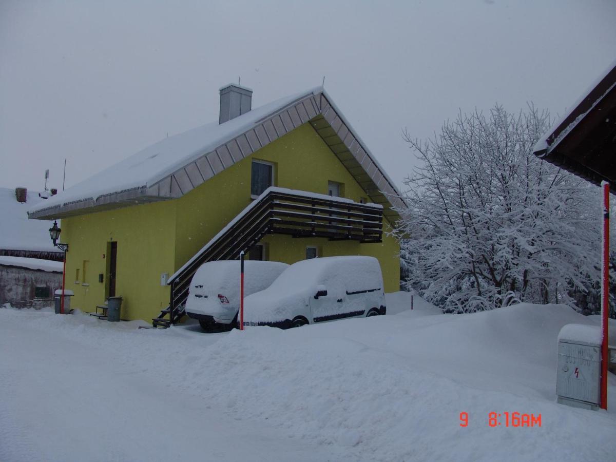 Apartmány u Torína Boží Dar Exterior foto
